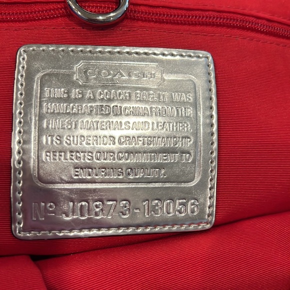 Coach Madison girl tote style number 13056 - Picture 4 of 7